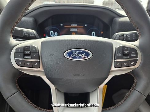 New 2026 Ford Explorer Active w/ Active Comfort Package RWD image 20