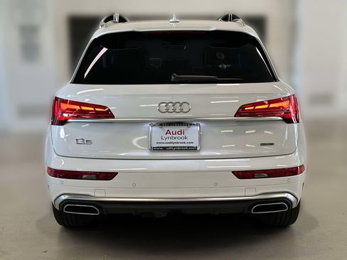 Used 2023 Audi Q5 2.0T Premium w/ Convenience Package AWD/4WD image 5