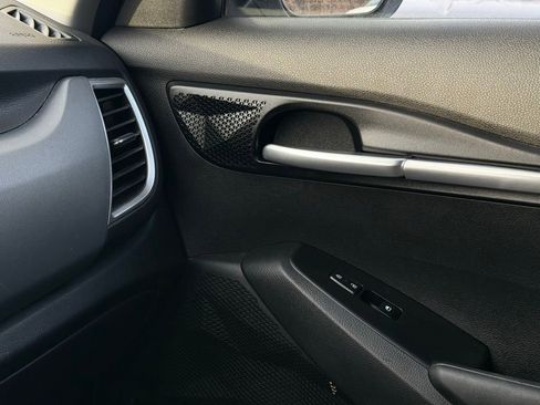 Certified 2023 Kia Seltos LX image 41