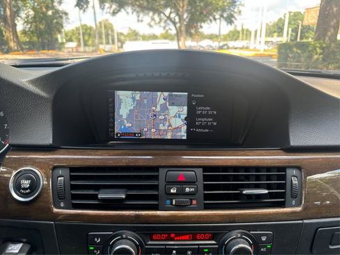 Used 2013 BMW 335i Convertible image 43