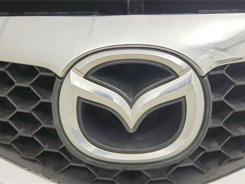 Used 2009 MAZDA MAZDA3 i Sport image 12