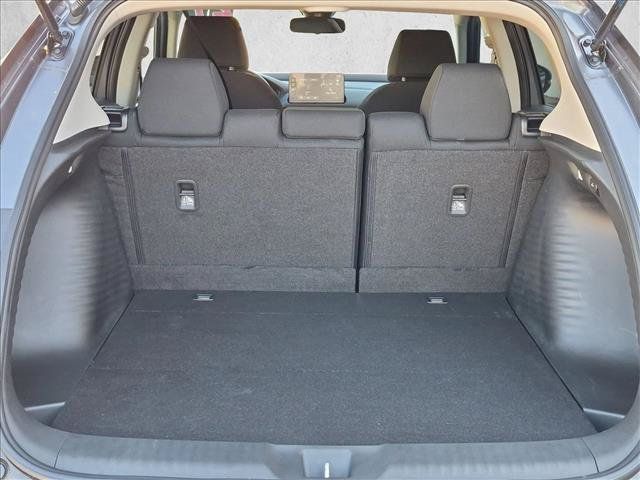 Certified 2027 Honda HR-V LX image 6