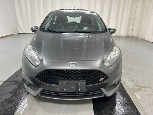 Used 2017 Ford Fiesta ST FWD image 3