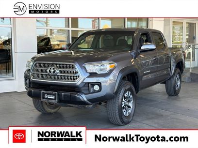 Certified 2017 Toyota Tacoma TRD Off-Road w/ Tow Package