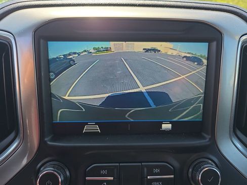 Used 2021 Chevrolet Silverado 1500 LT image 23