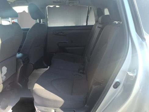 Used 2023 Toyota Highlander LE AWD/4WD image 16