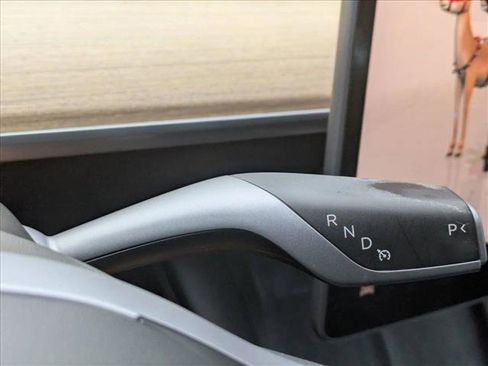 Used 2023 Tesla Model 3 Performance image 13