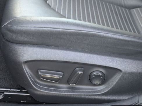 Used 2024 Toyota Camry SE image 24