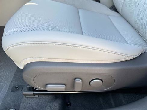 New 2026 Hyundai Kona SEL Premium image 19