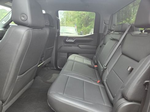 Used 2023 GMC Sierra 1500 SLT AWD/4WD image 24