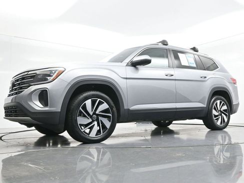 Used 2024 Volkswagen Atlas SEL image 53