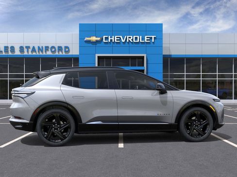 New 2026 Chevrolet Equinox EV RS image 5