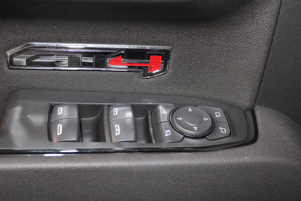 Used 2025 GMC Sierra 1500 AT4 w/ AT4 Premium Package AWD/4WD image 40