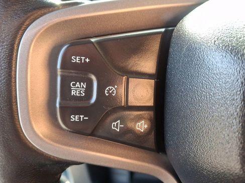 Used 2021 Ford Bronco Badlands image 20