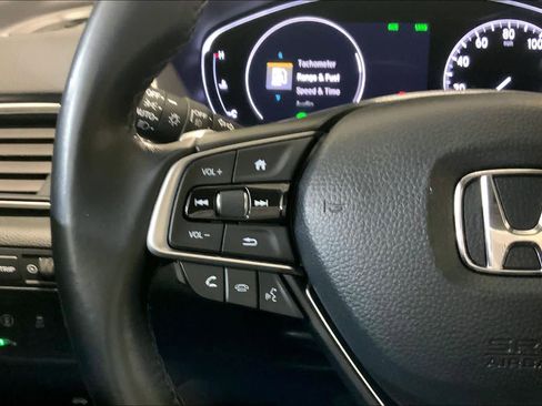 Used 2020 Honda Accord Touring image 23