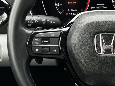 Used 2023 Honda Pilot Touring image 14