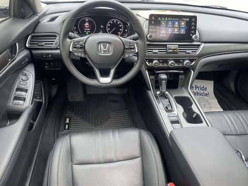 Used 2022 Honda Accord EX-L image 2