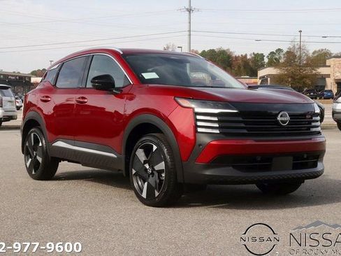 New 2026 Nissan Kicks SR w/ SR Premium Package FWD image 1
