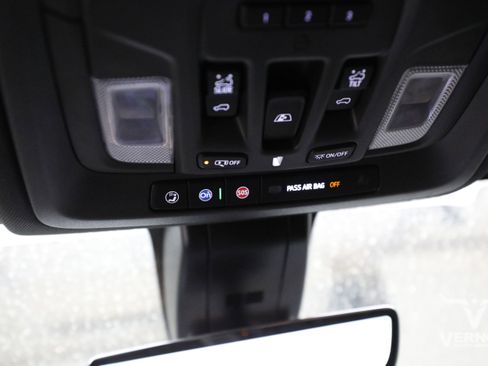 Used 2023 Chevrolet Silverado 3500 High Country w/ LPO, Hitch Package AWD/4WD image 30