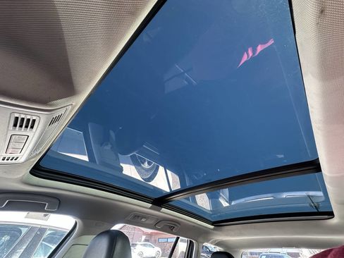 Used 2017 Volkswagen Golf Alltrack SE image 16