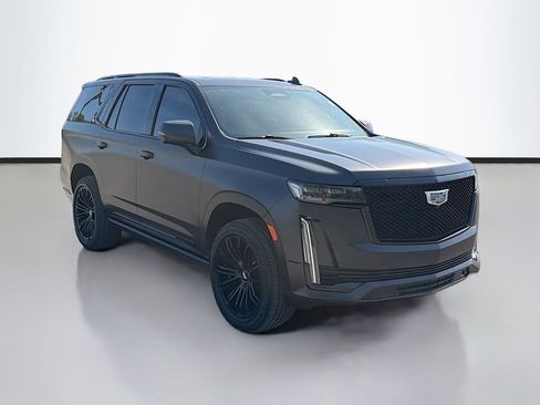 Certified 2022 Cadillac Escalade Sport Platinum AWD/4WD image 3