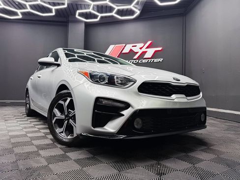 Used 2020 Kia Forte LXS FWD image 1