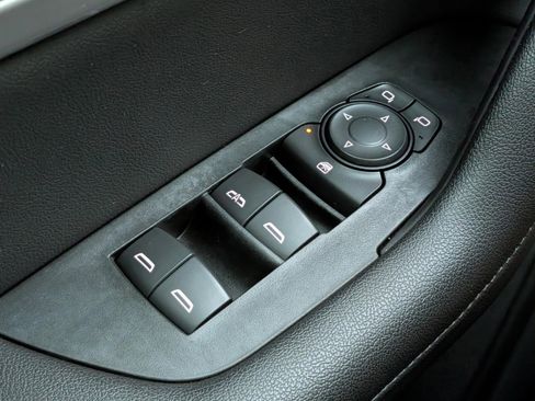 Used 2021 Chevrolet Blazer LT w/ LPO, Cargo Package image 41