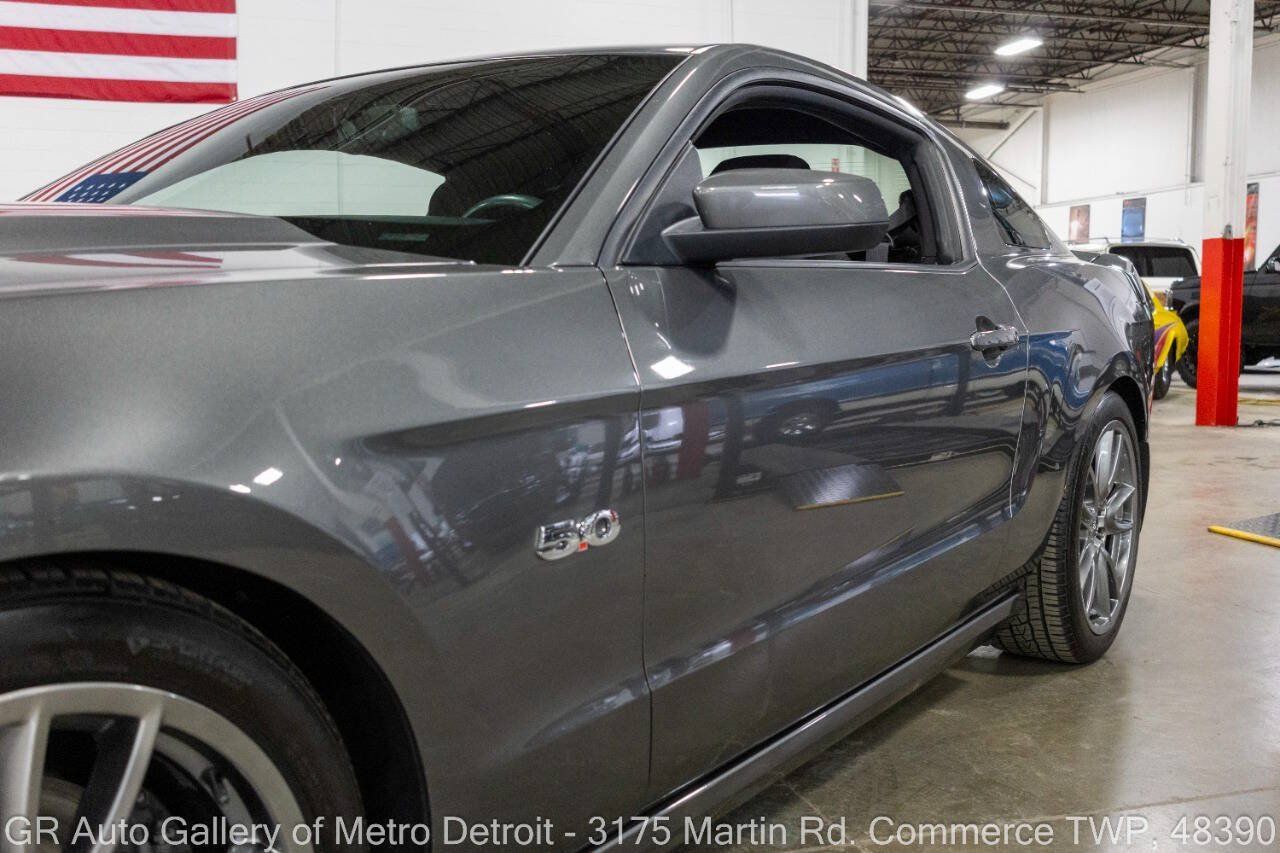 Used 2014 Ford Mustang GT Premium w/ GT Track Package RWD image 21