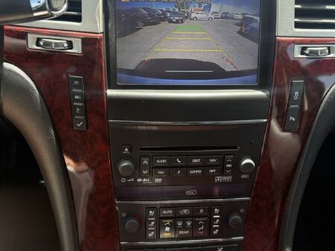 Used 2013 Cadillac Escalade Premium AWD/4WD image 11