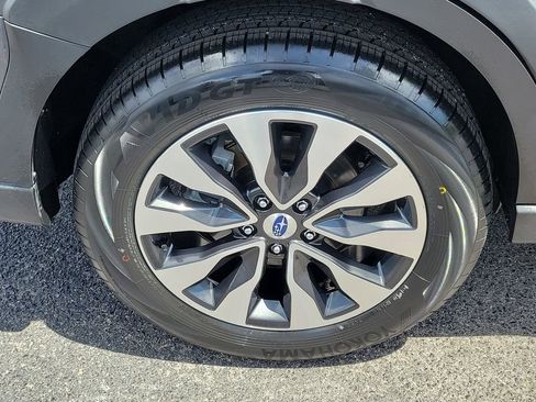 Used 2024 Subaru Outback Limited AWD/4WD image 7