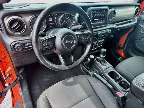 Used 2018 Jeep Wrangler Unlimited Sport S AWD/4WD image 10