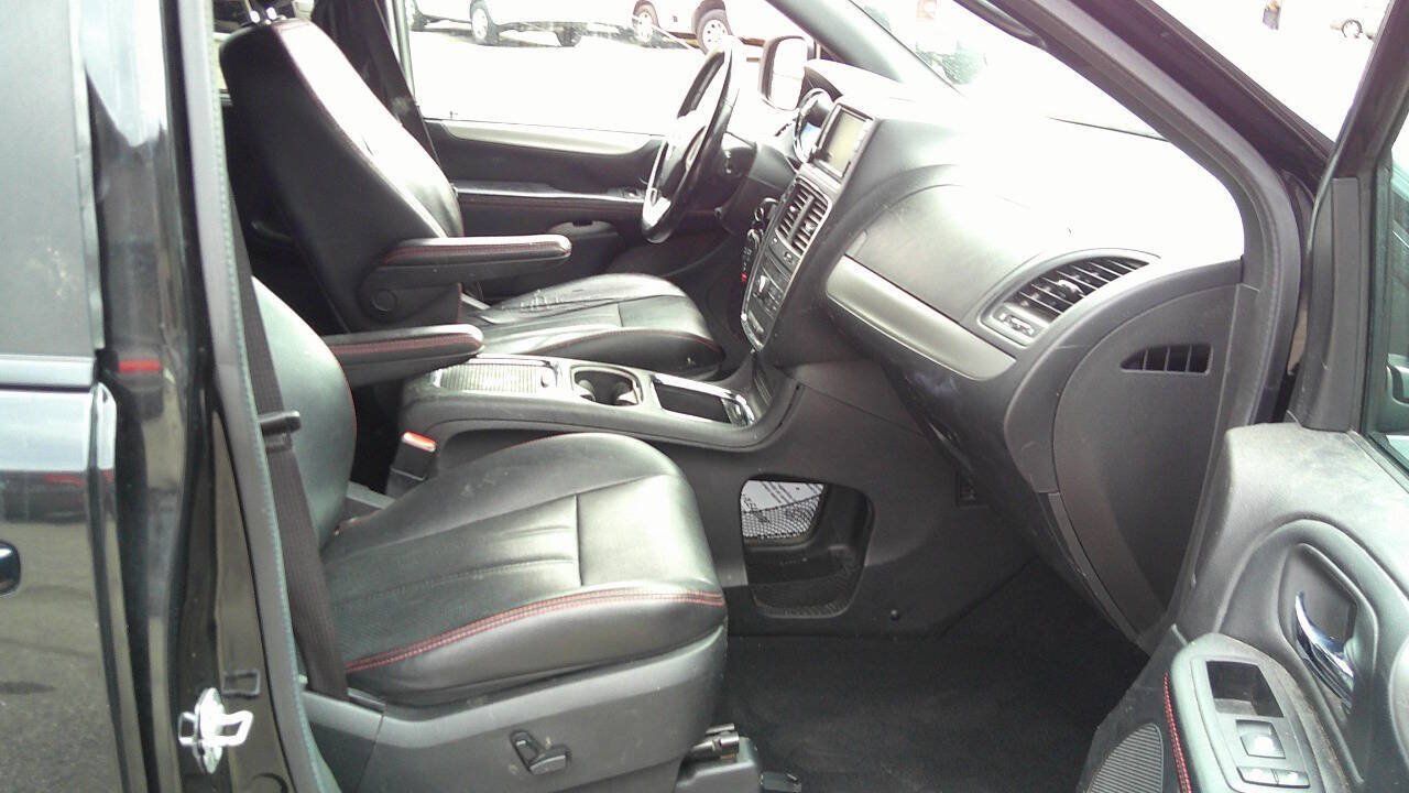 Used 2019 Dodge Grand Caravan GT FWD image 21