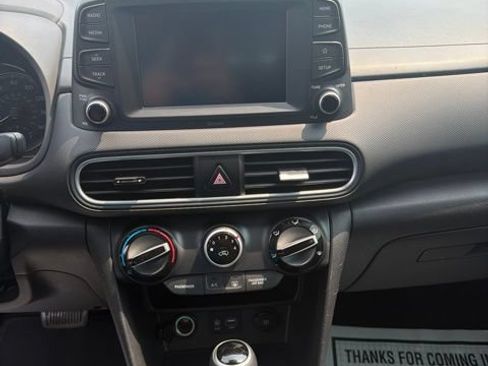 Used 2018 Hyundai Kona SE FWD image 10