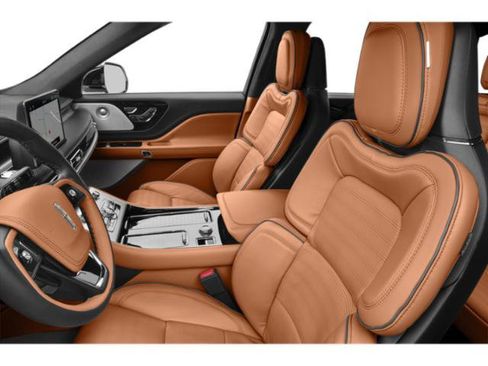 Used 2023 Lincoln Aviator Black Label w/ Dynamic Handling Package AWD/4WD image 9