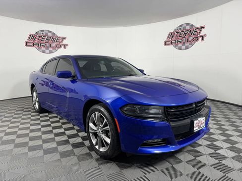 Used 2020 Dodge Charger SXT w/ Plus Group AWD/4WD image 9