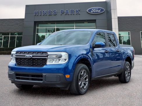 Used 2023 Ford Maverick XLT w/ XLT Luxury Package FWD image 3
