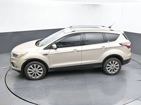 Used 2018 Ford Escape Titanium AWD/4WD image 16