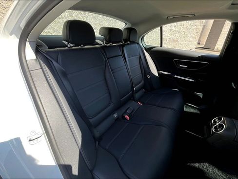 Used 2025 Mercedes-Benz C 300 4MATIC Sedan image 29