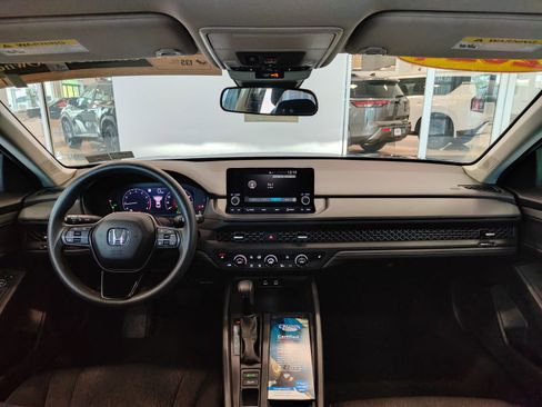 Used 2024 Honda Accord EX image 29