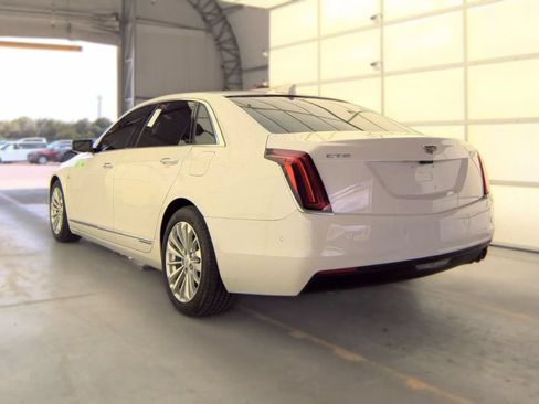Used 2017 Cadillac CT6 Premium Luxury RWD image 4