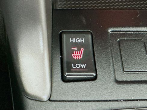 Used 2016 Subaru Forester 2.5i Premium w/ Rugged Package #1 image 23