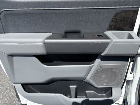 Used 2023 Ford F150 Lariat image 24