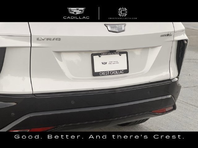 Used 2024 Cadillac Lyriq Sport AWD/4WD image 9