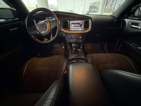 Used 2022 Dodge Charger Scat Pack w/ Daytona Edition Group image 18