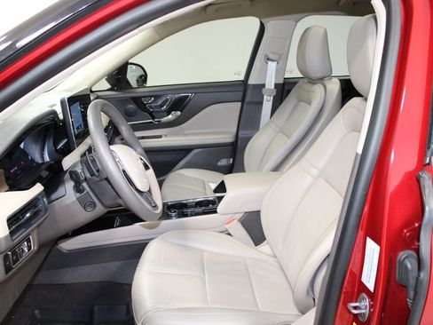 Used 2024 Lincoln Corsair Reserve w/ Equipment Group 201A image 14