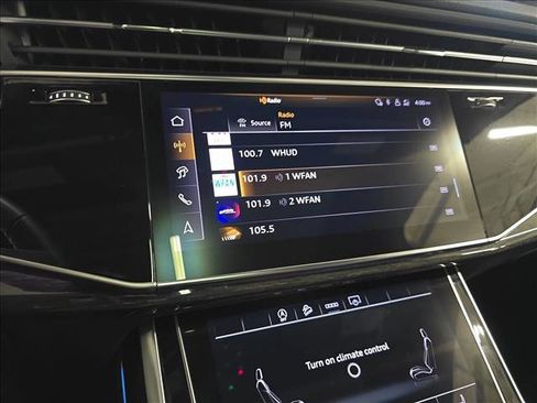 Used 2025 Audi Q7 3.0T Premium Plus image 22