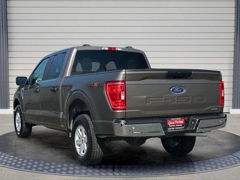 Used 2023 Ford F150 XLT image 5