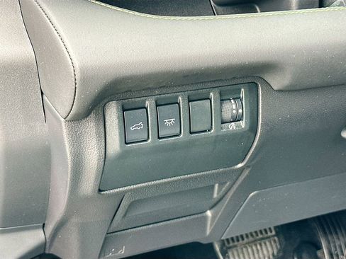 Used 2023 Subaru Ascent Onyx Edition image 10