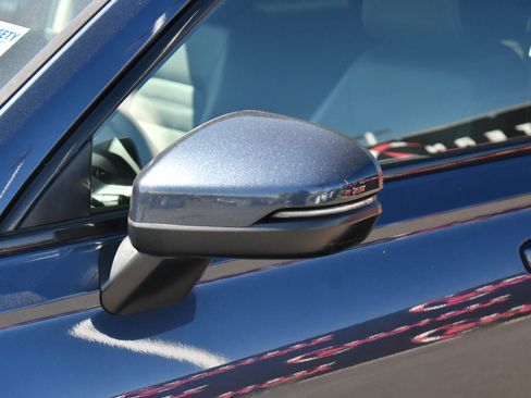 Used 2024 Honda CR-V EX-L image 13