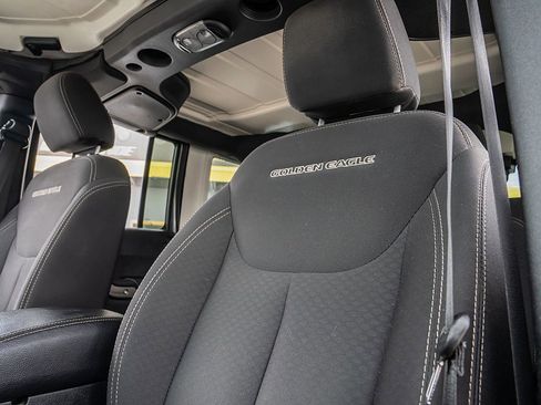 Used 2018 Jeep Wrangler Unlimited Sport AWD/4WD image 25